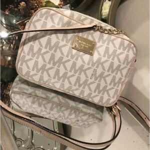 Michael Kors crossbody purse